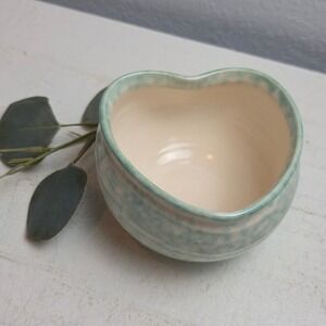 Vintage 'Bear' Hand Made Pottery Highland, Wisconsin Heart Shaped Ceramic Bowl